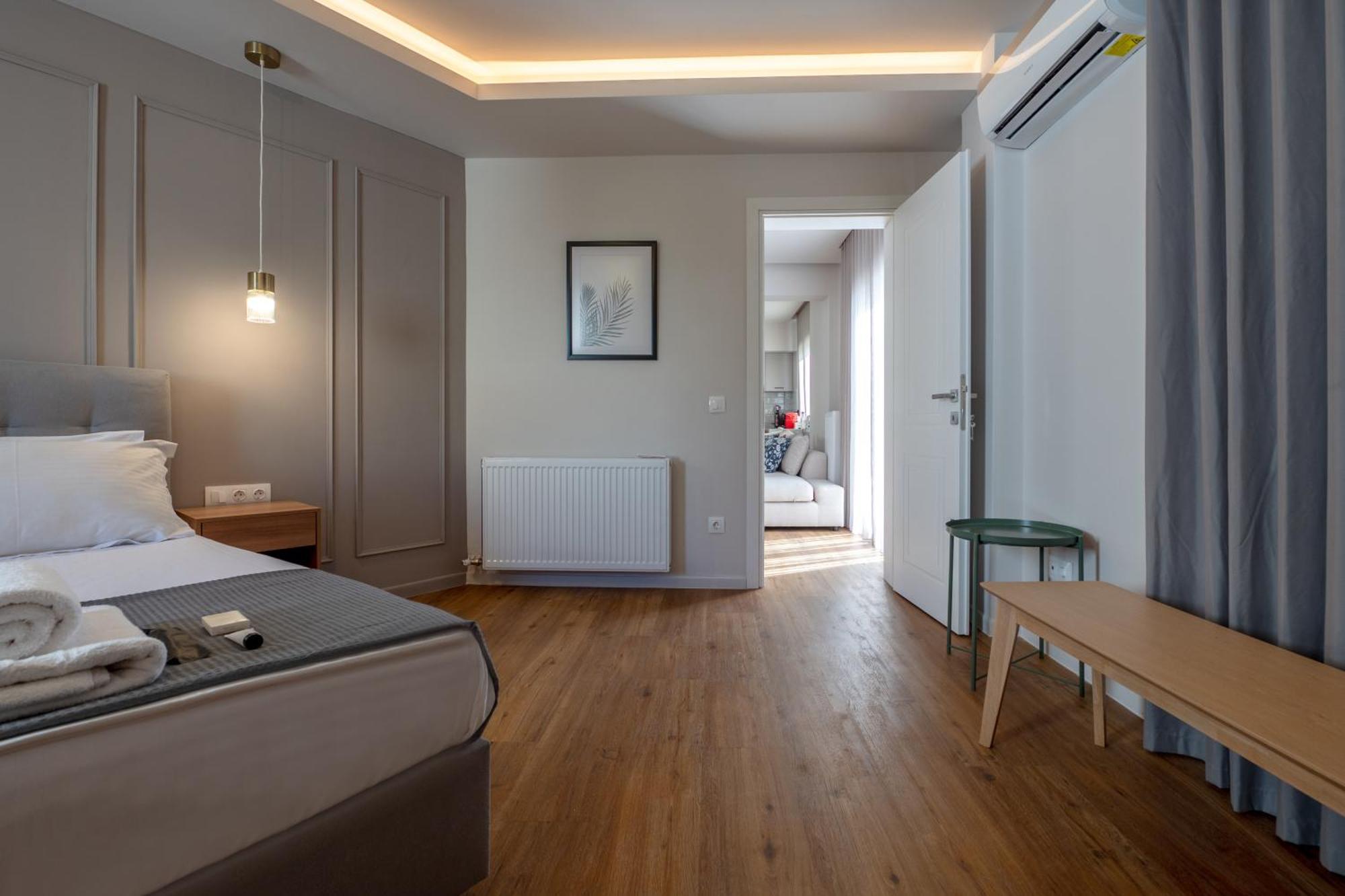 Live Life Plaka Apartment 雅典 外观 照片