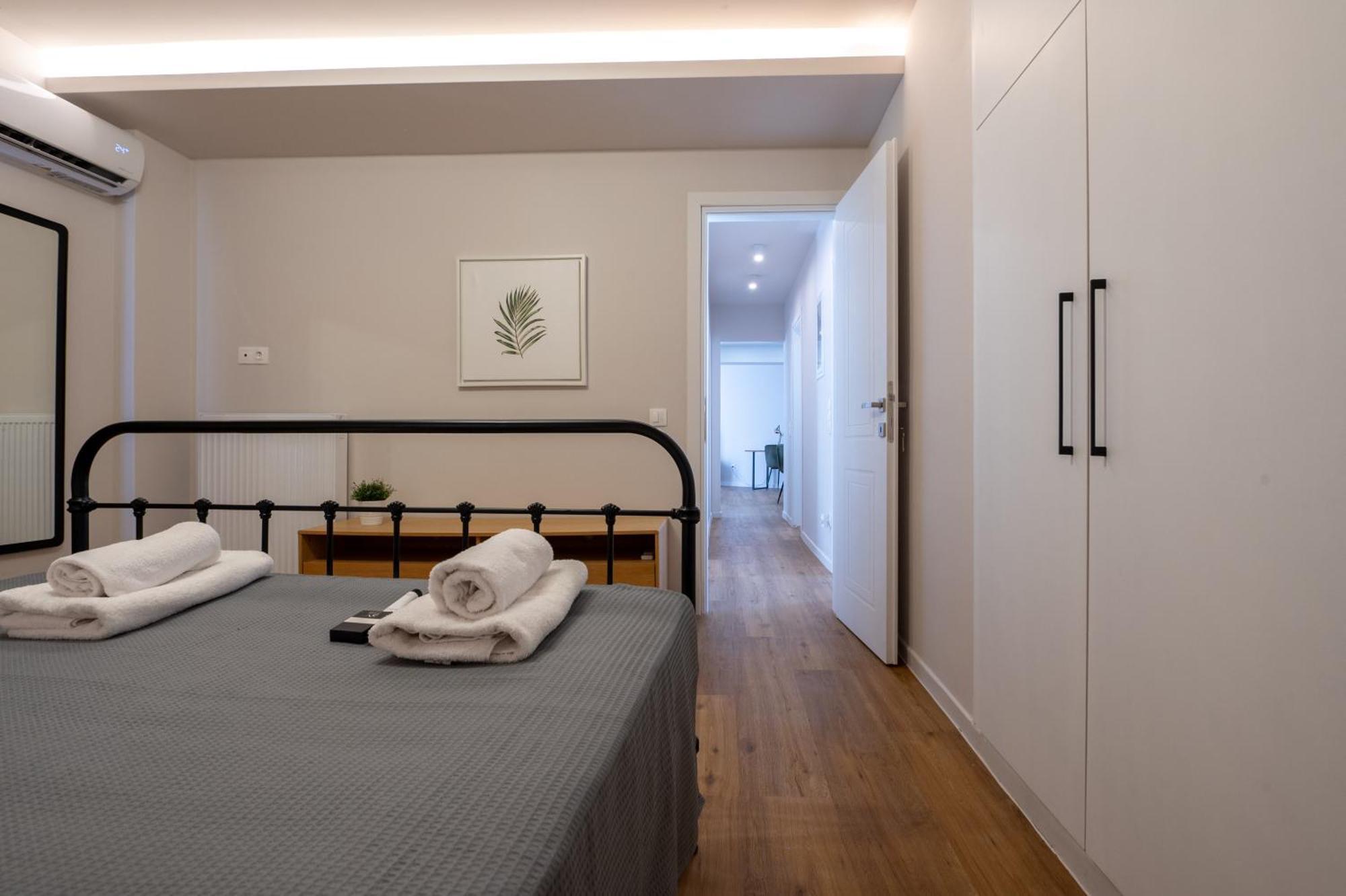 Live Life Plaka Apartment 雅典 外观 照片