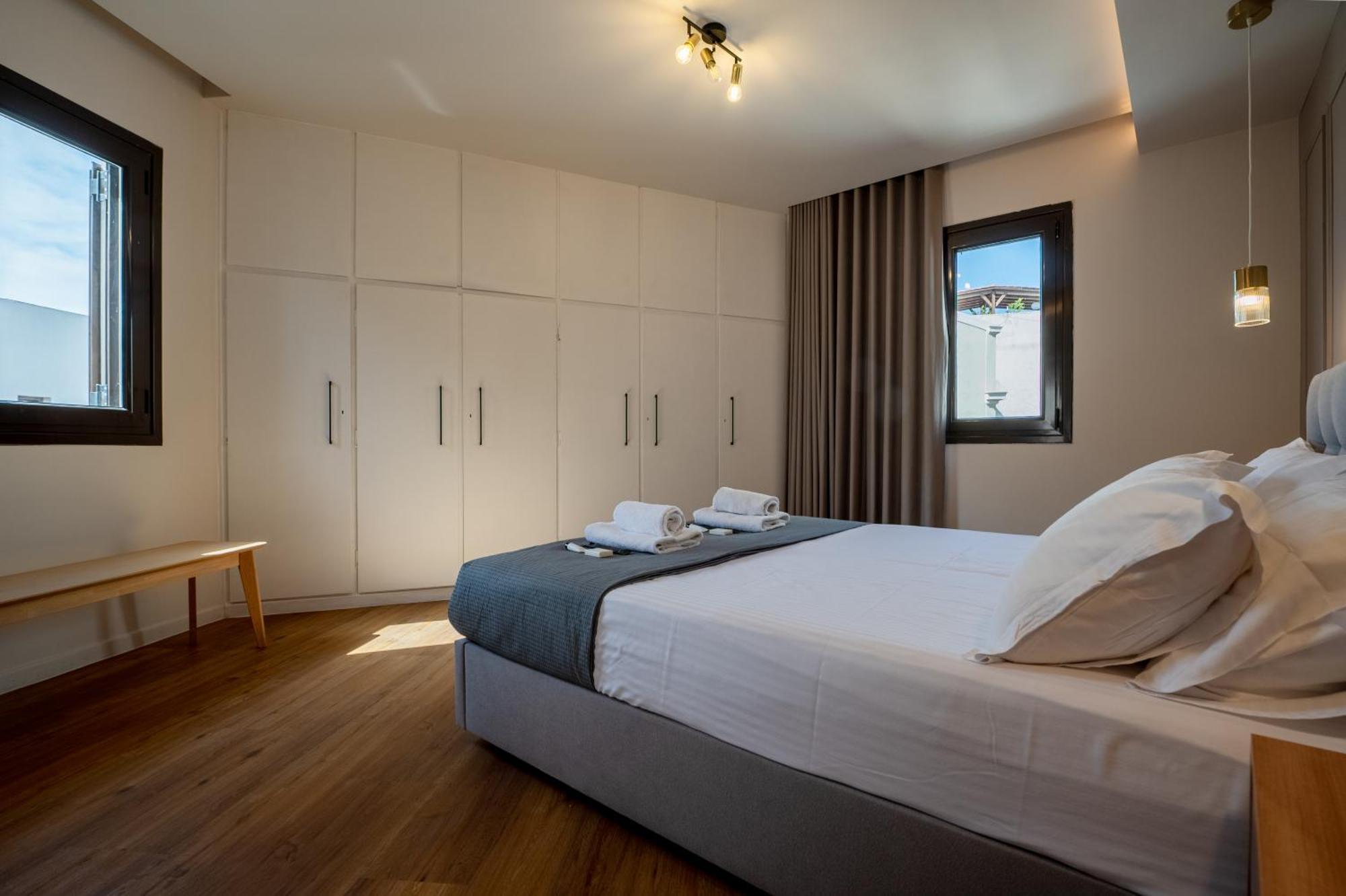 Live Life Plaka Apartment 雅典 外观 照片