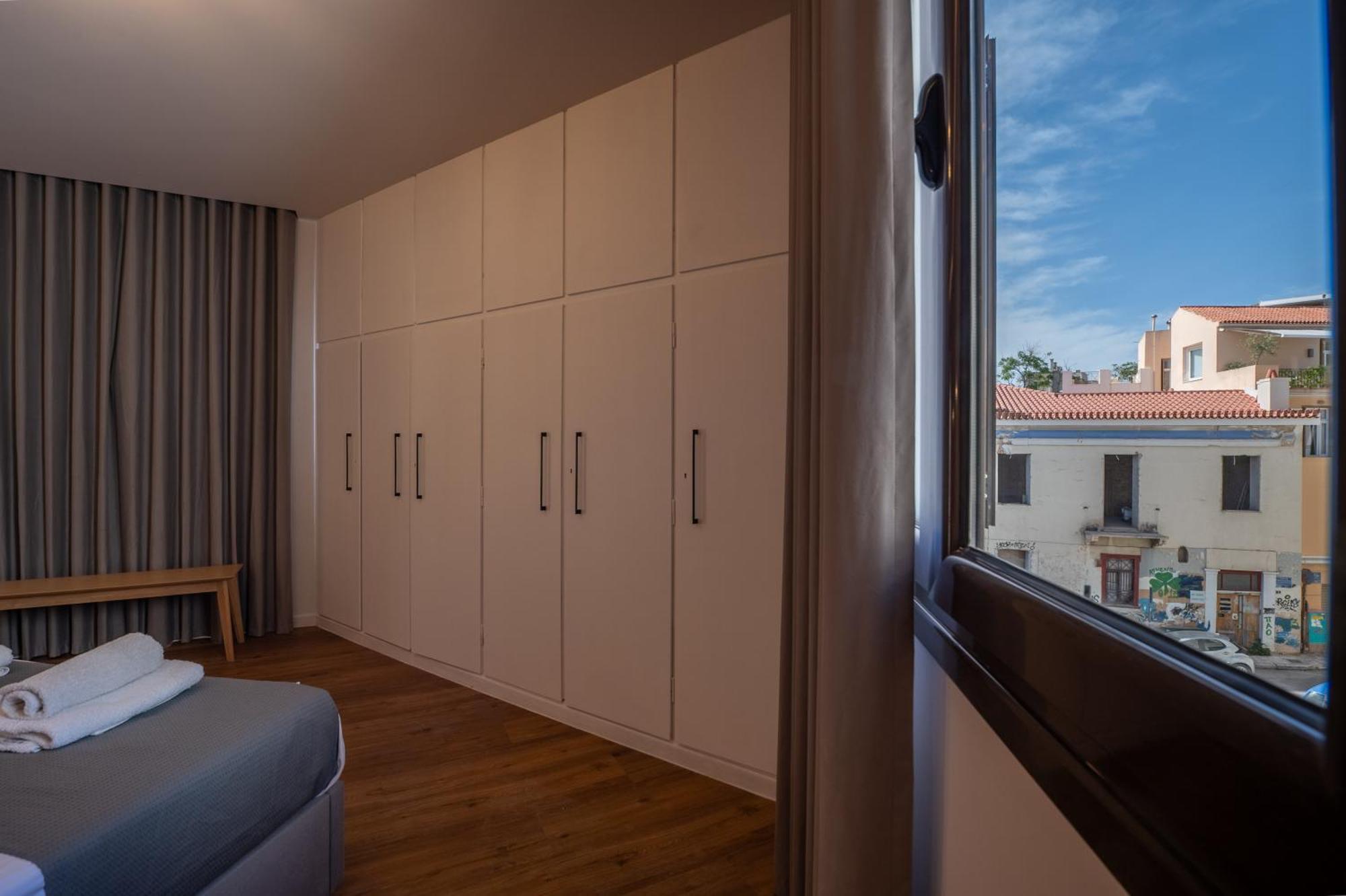 Live Life Plaka Apartment 雅典 外观 照片