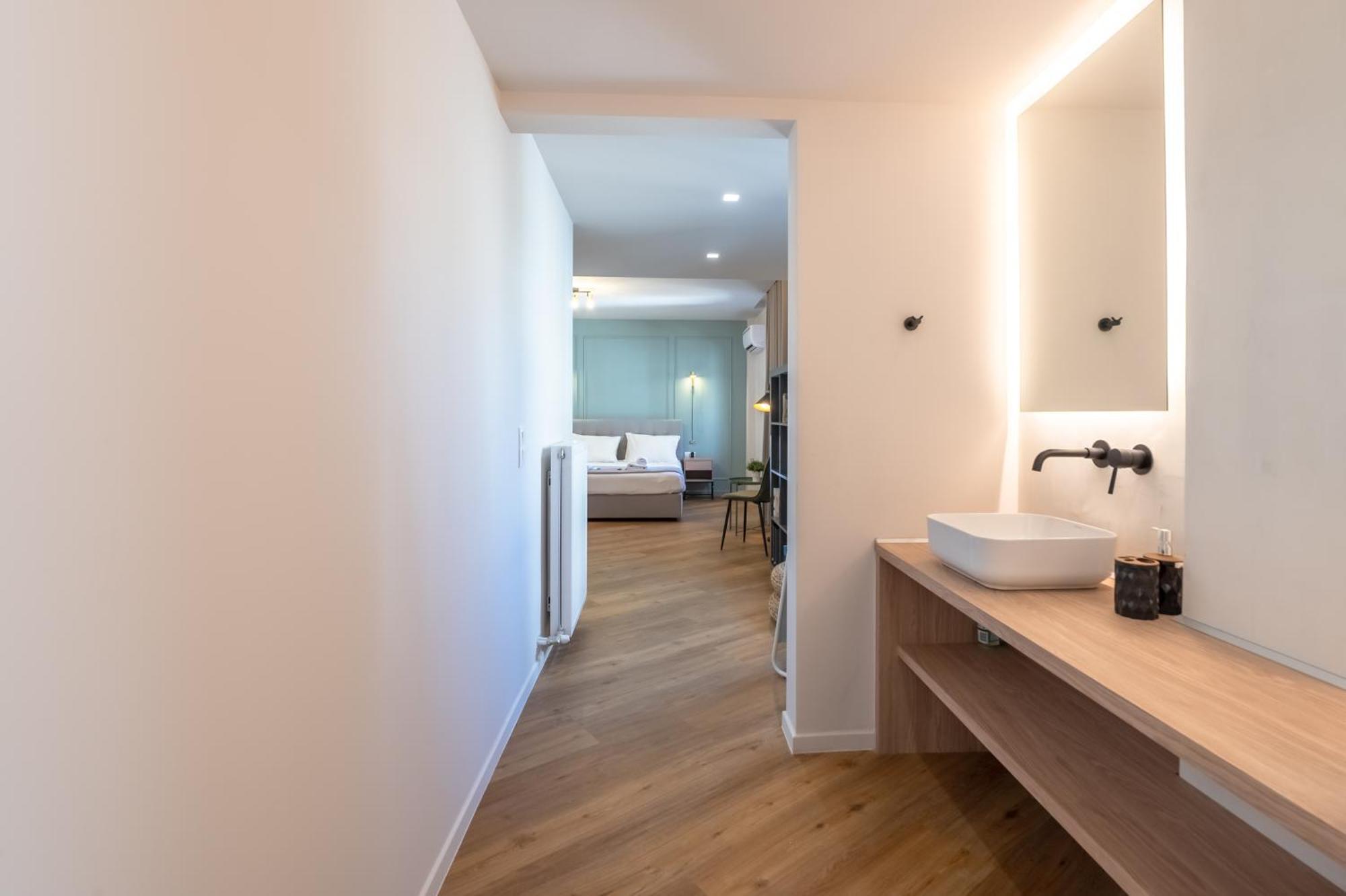 Live Life Plaka Apartment 雅典 外观 照片