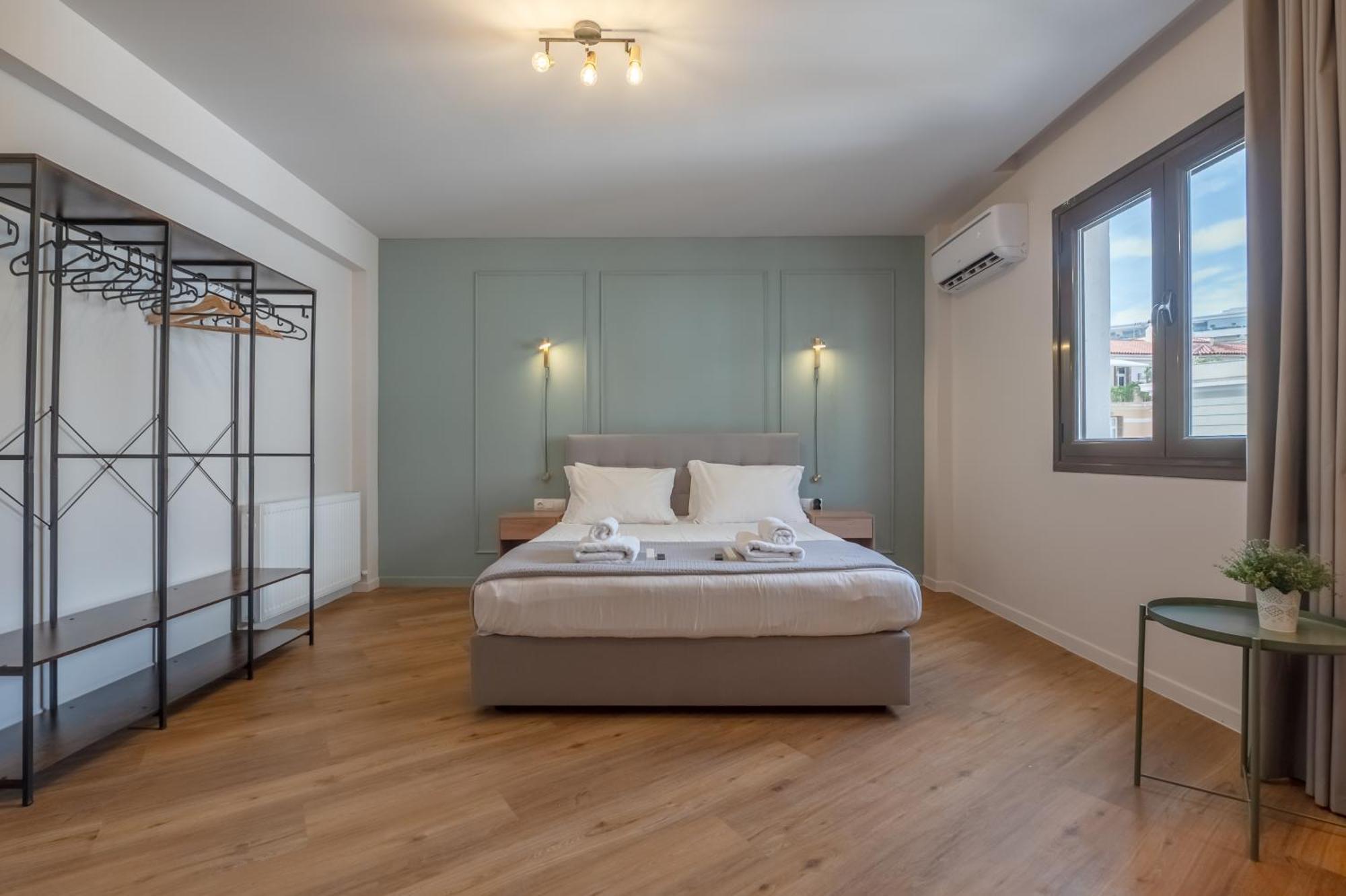 Live Life Plaka Apartment 雅典 外观 照片