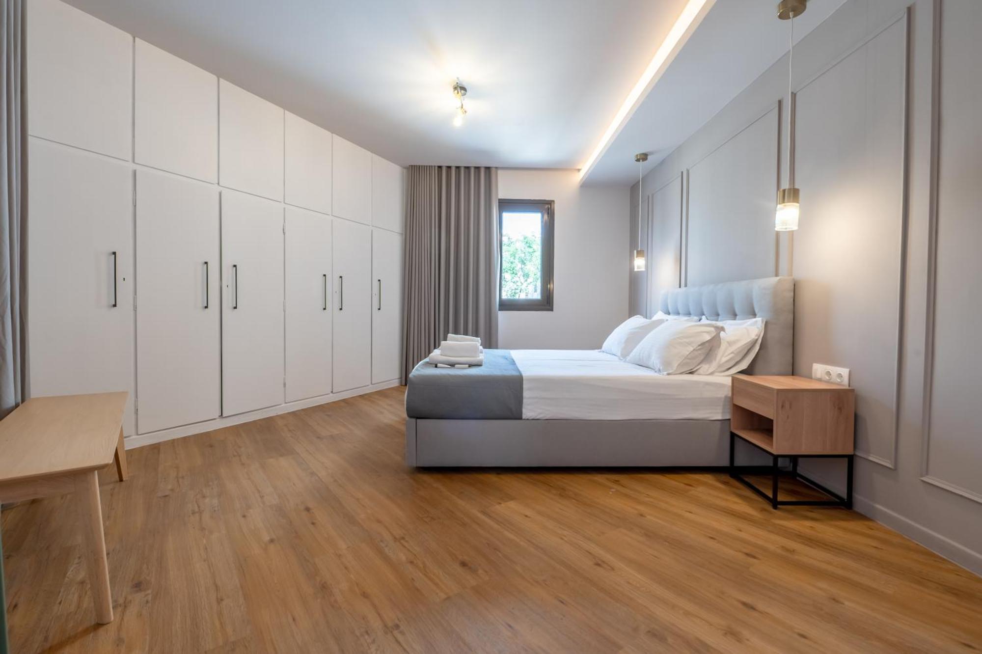 Live Life Plaka Apartment 雅典 外观 照片